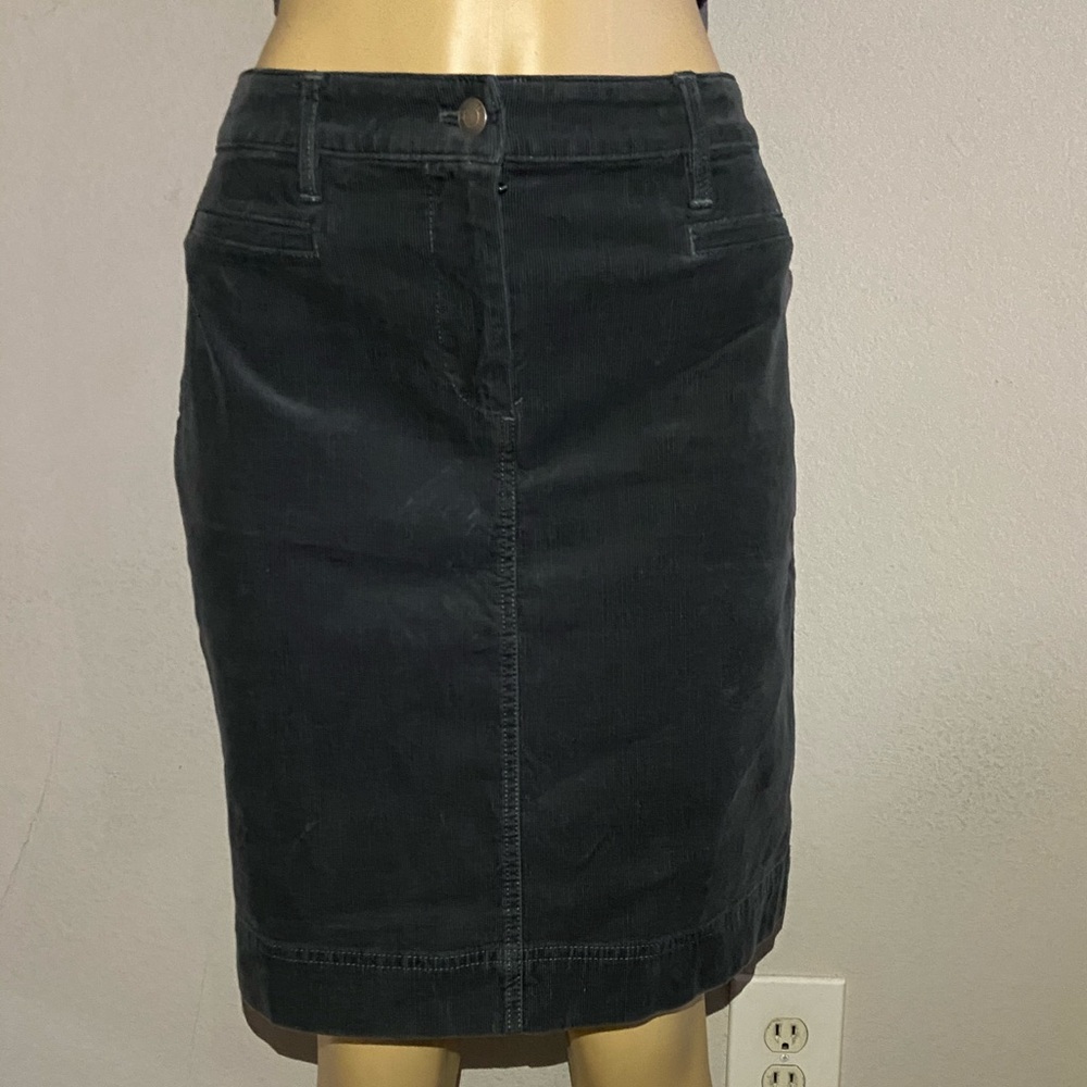 TALBOTS dark gray mid size skirt